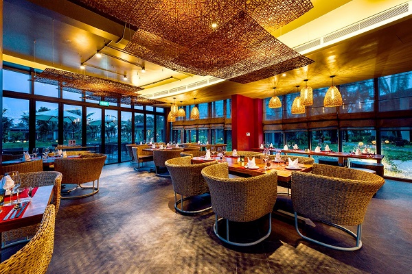 Kinh doanh ăn uống trong khách sạn