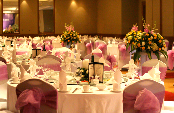 Kinh doanh ăn uống trong khách sạn