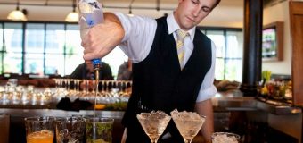 5 kỹ thuật pha chế Cocktail chuyên nghiệp Bartender
